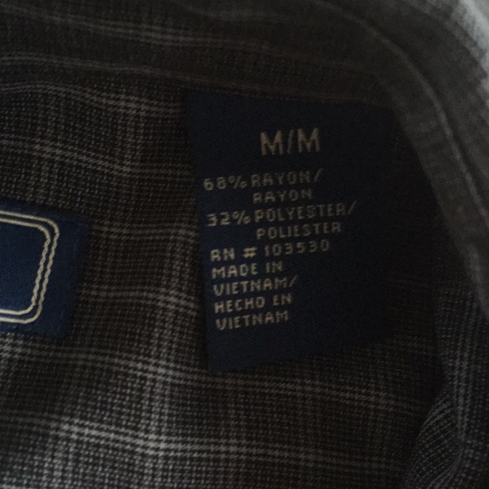 Woodys button down shirt size medium - Picture 3 of 4